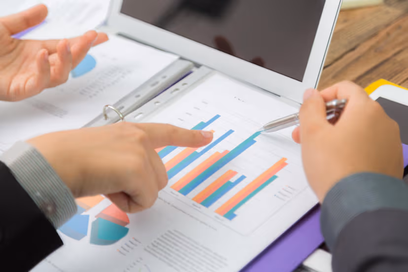 Project Deliverables Guide: Definition, Types, and Best Practices