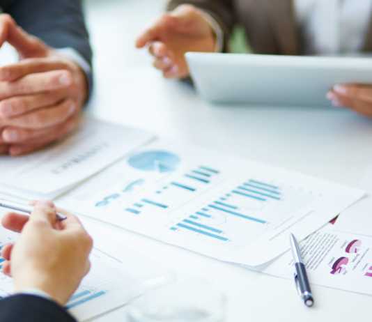 Key Steps and Techniques to Collect Requirements collect requirements process - invensis learning