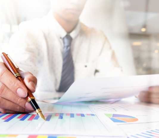 Understanding the Objectives of Risk Management risk management - invensis learning